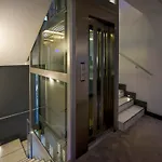 ゴールデン ホテル