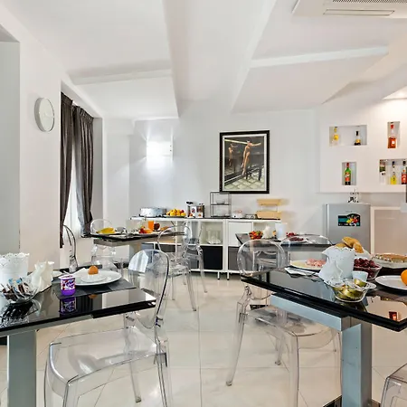 Golden Hotel 3*