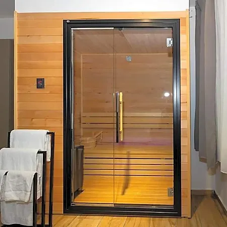 Hotel Golden