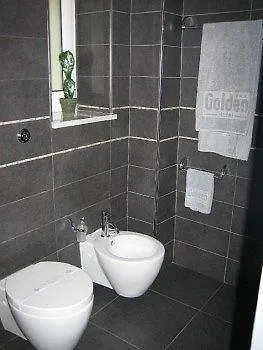 Golden Hotell