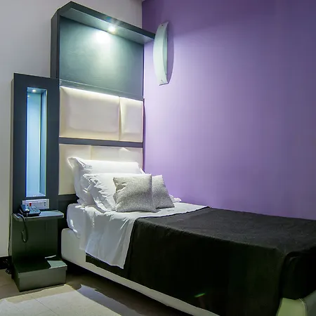Golden Hotel Naples