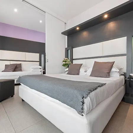 Hotell Golden Neapel