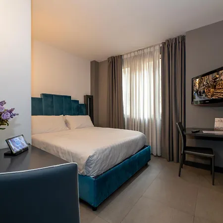 Hotel Golden Neapel