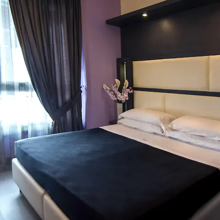 Golden Hotell 3*