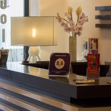 Hotel Golden Neapel