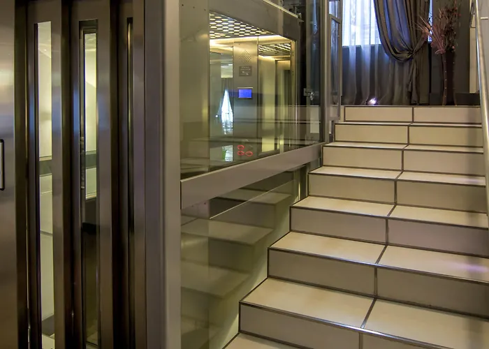 Hotel Golden 3*